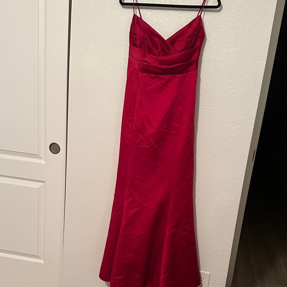 David's Bridal Strapless Scarlet Gown - Picture 3 of 16